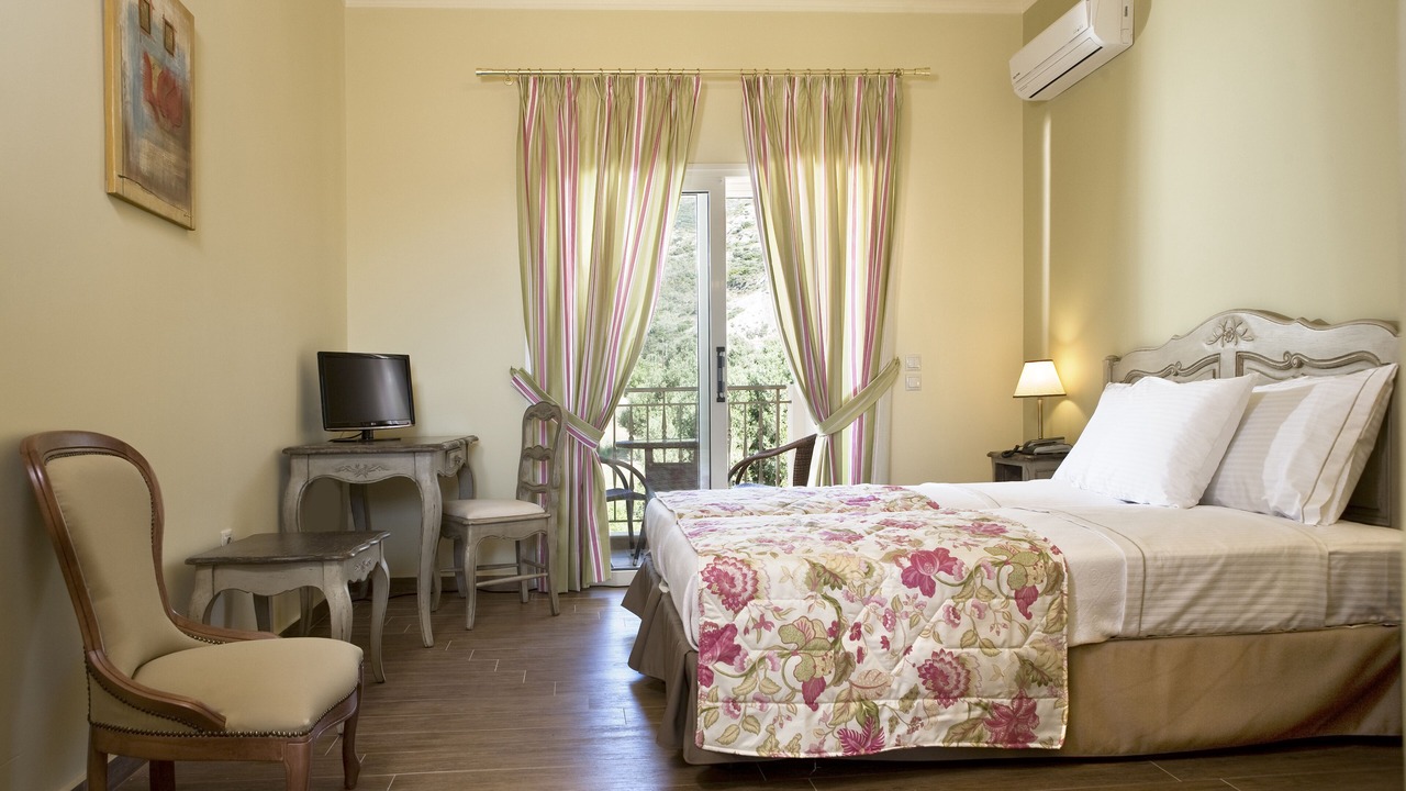 Photo of Bedroom in Kateleios
