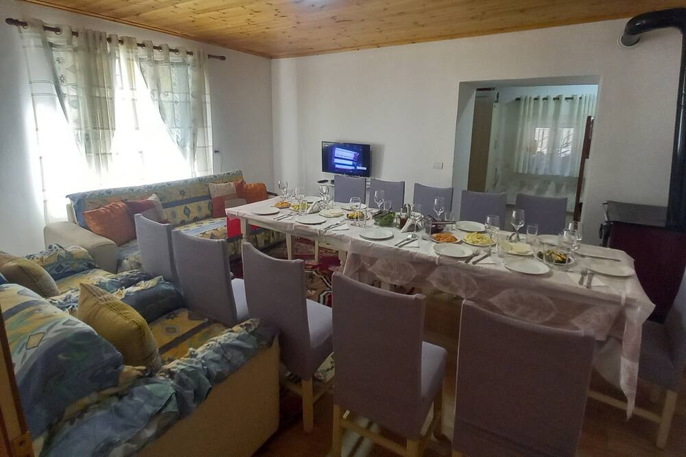Photo of Livingroom in Tirana