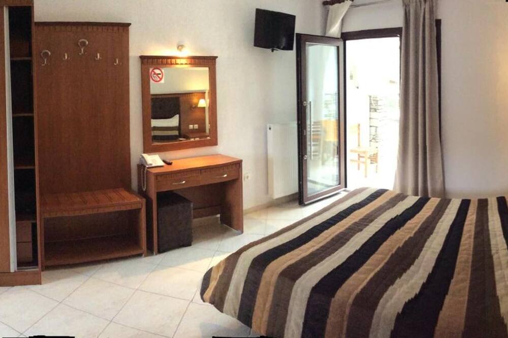 Photo of Bedroom in Ouranoupoli