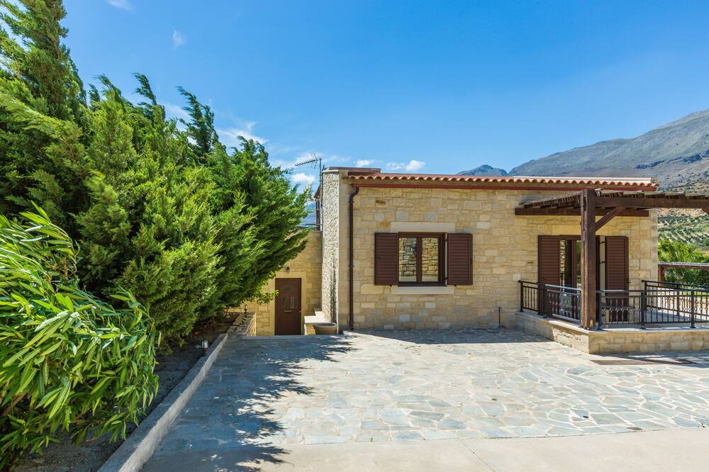 Photo of Outdoor in Lefkogeia
