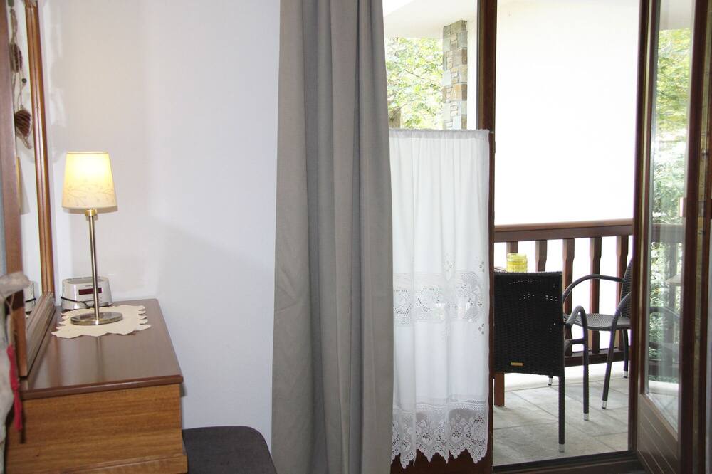 Photo of Bedroom in Kala Nera