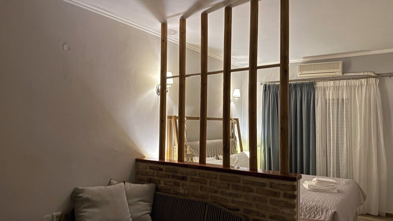 Photo of Bedroom in Anthousa