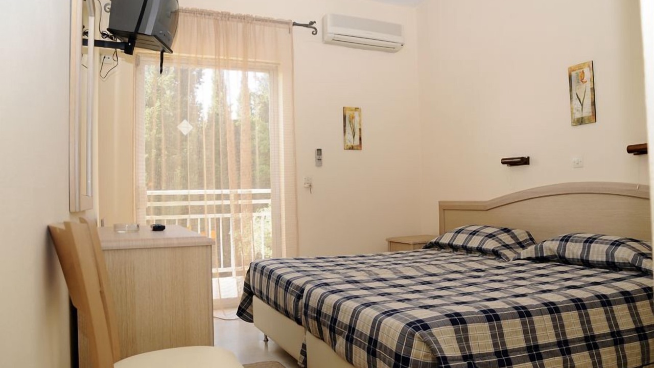 Photo of Bedroom in Dassia