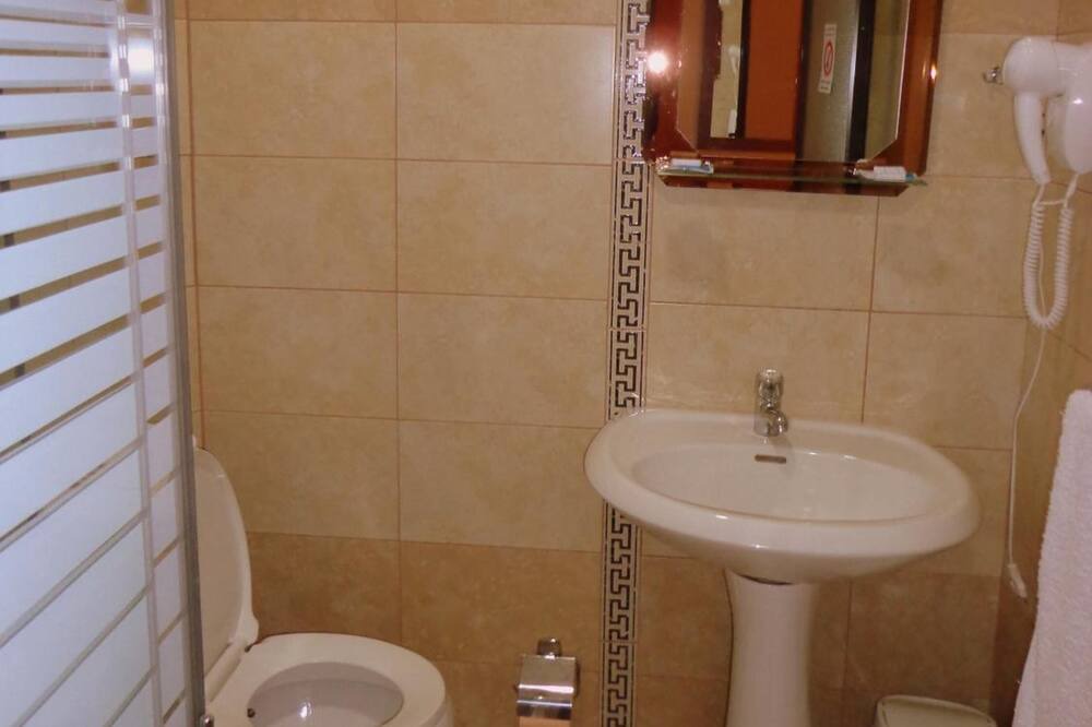 Photo of Bathroom in Farke
