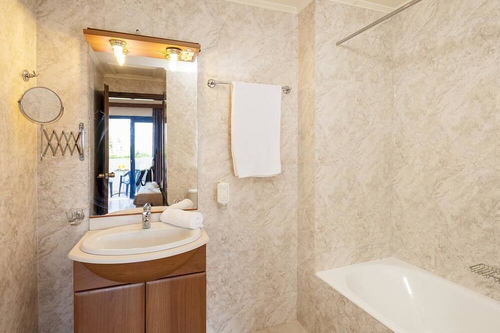 Photo of Bathroom in Tavronitis