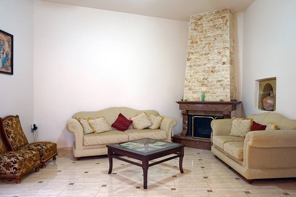 Photo of Livingroom in Topolia