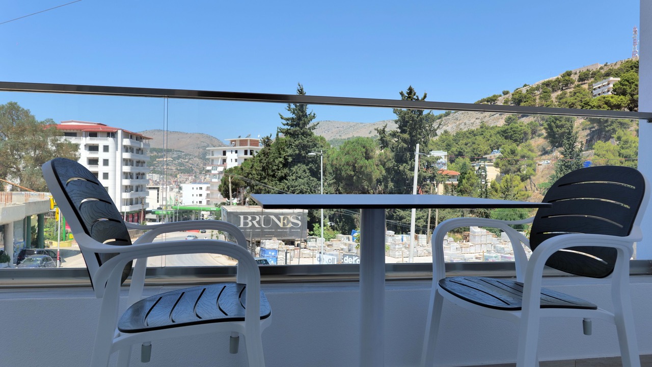Photo of Patio Balcony in Qafe e Gjashtes