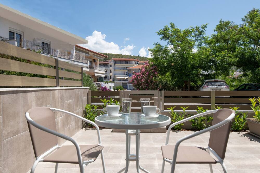 Photo of Patio Balcony in Neos Marmaras