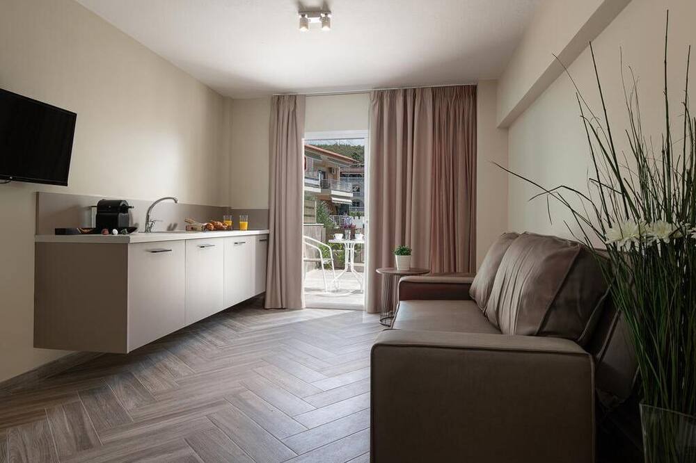 Photo of Livingroom in Neos Marmaras