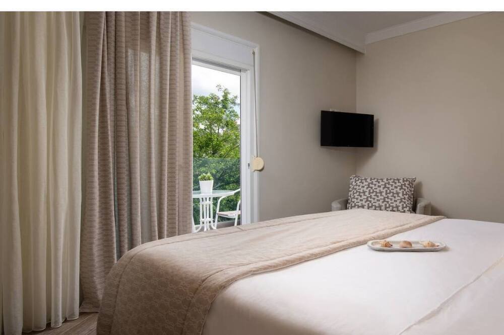 Photo of Bedroom in Neos Marmaras