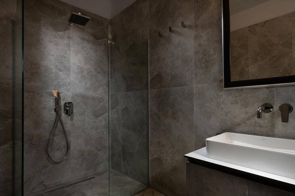 Photo of Bathroom in Neos Marmaras