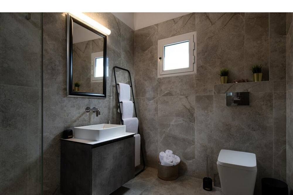 Photo of Bathroom in Neos Marmaras