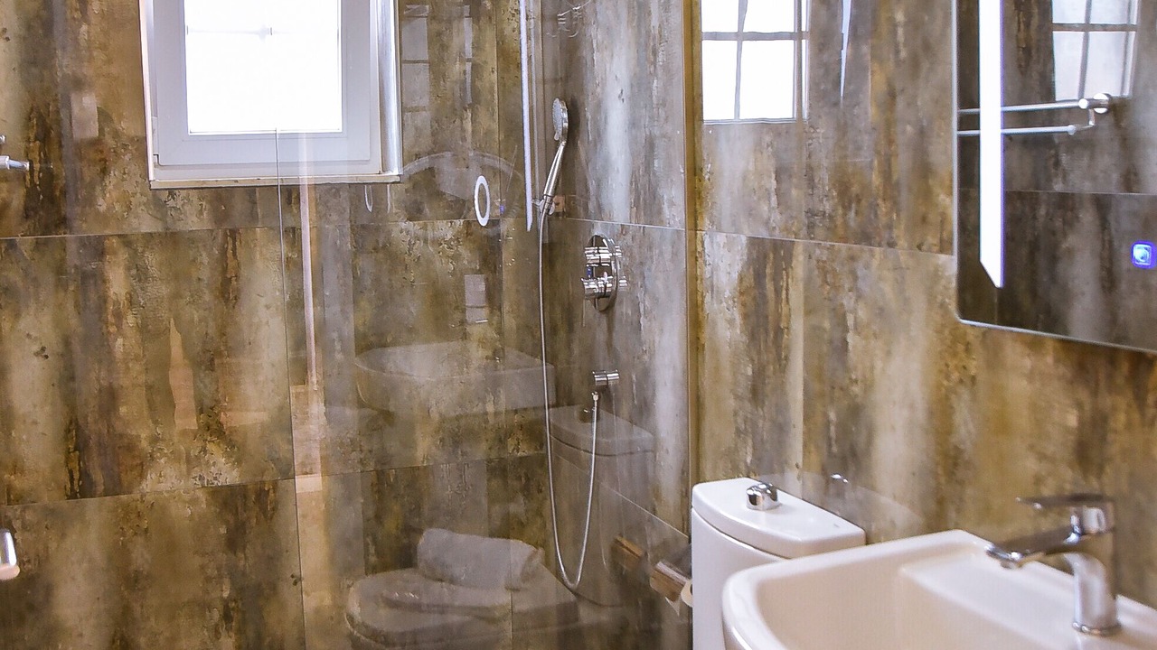 Photo of Bathroom in Preze
