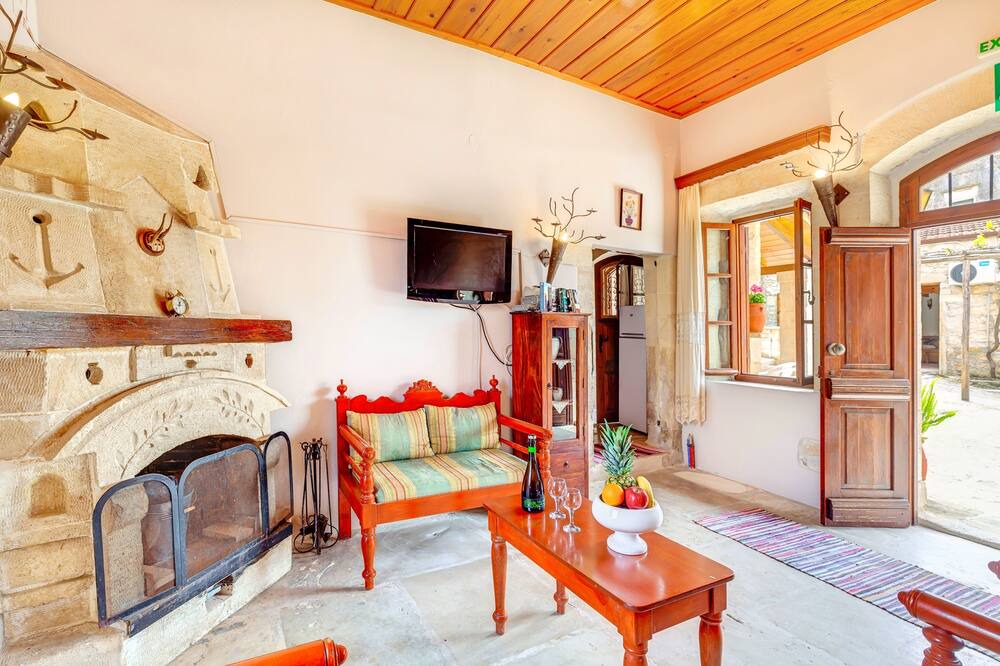 Photo of Livingroom in Gavalochori