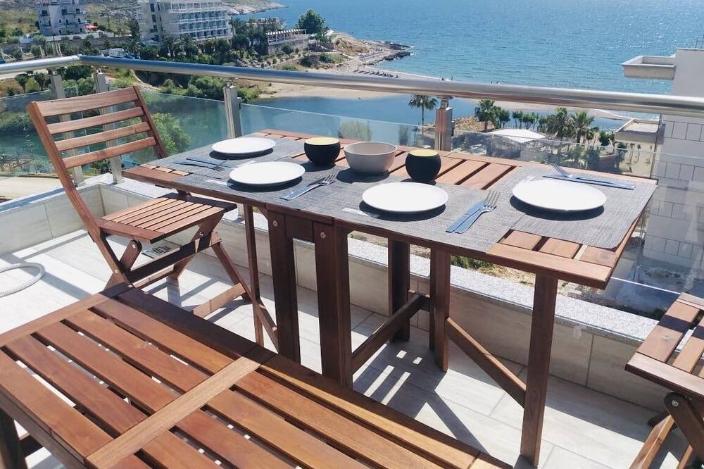 Photo of Patio Balcony in Aliko