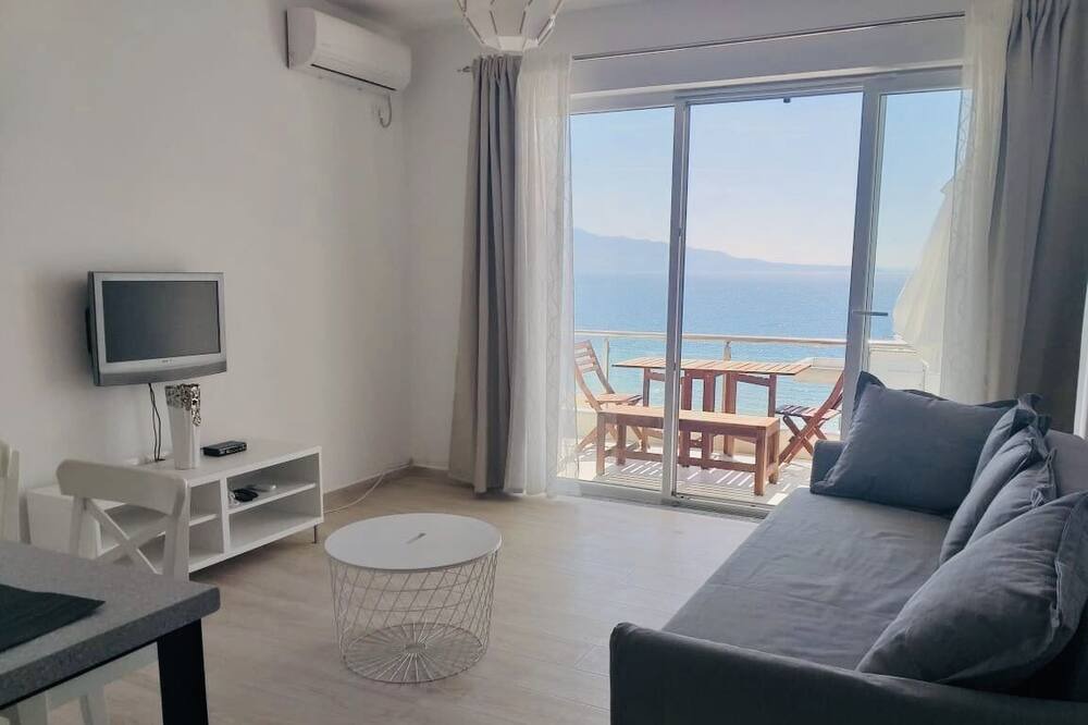 Photo of Livingroom in Aliko