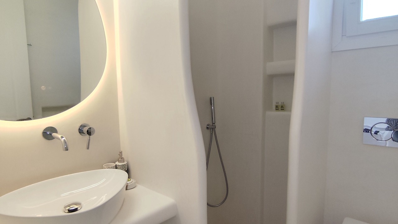 Photo of Bedroom in Katapola