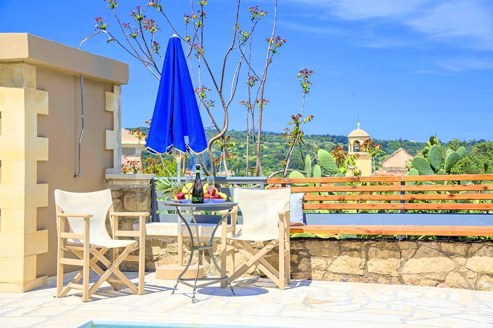 Photo of Patio Balcony in Vamos