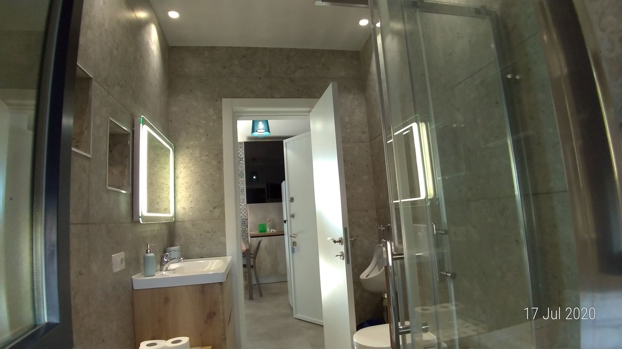 Photo of Bathroom in Qerek