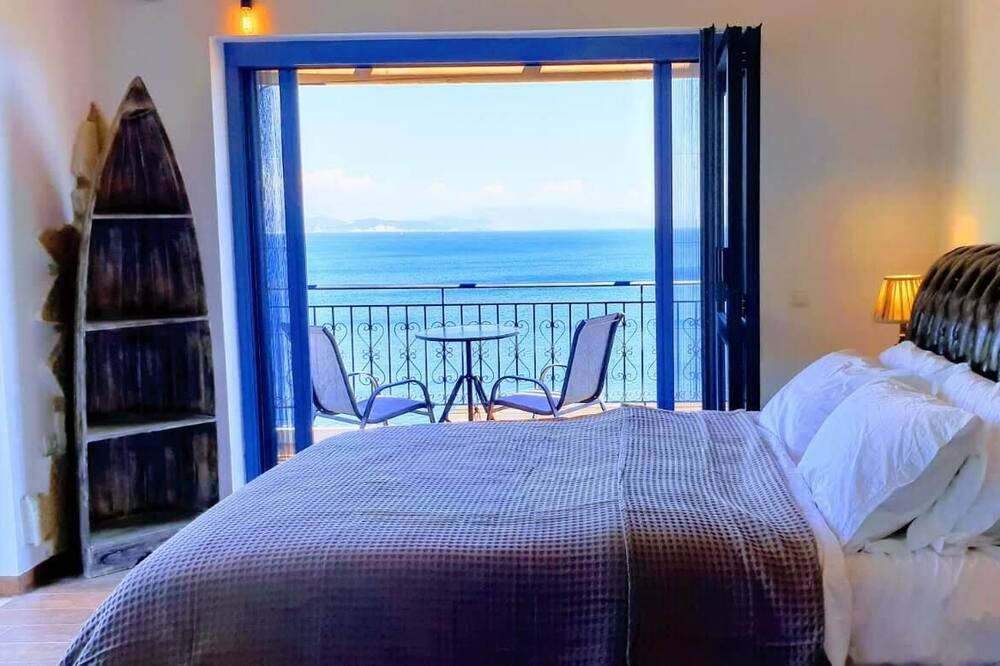 Photo of Bedroom in Evgiros