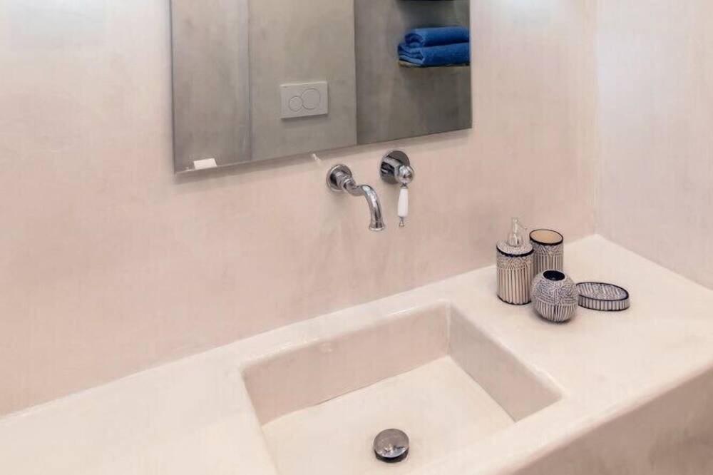 Photo of Bathroom in Tinos Town