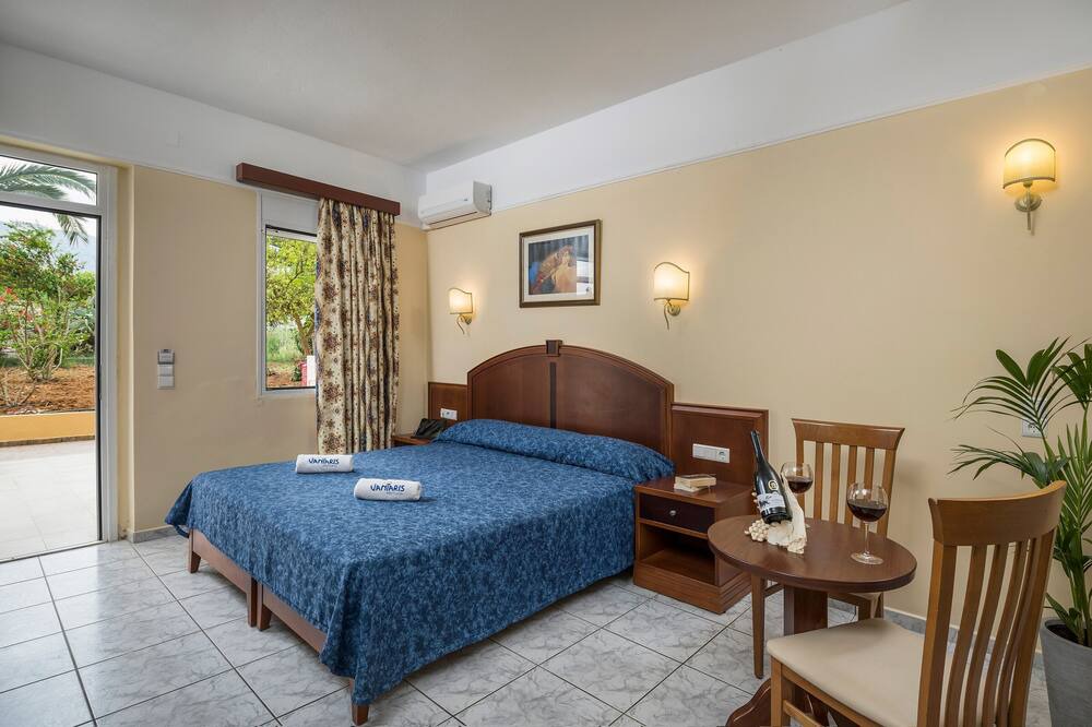 Photo of Bedroom in Georgioupolis