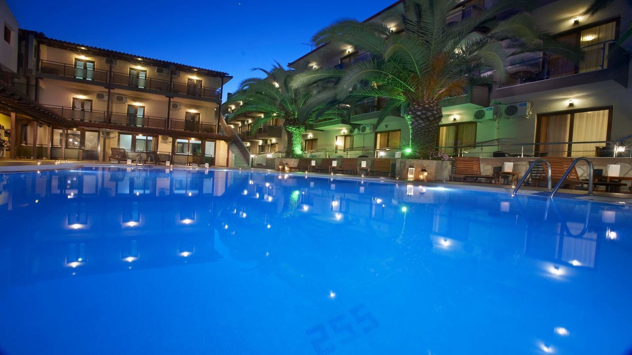 Photo of Outdoor in Metamorfosi