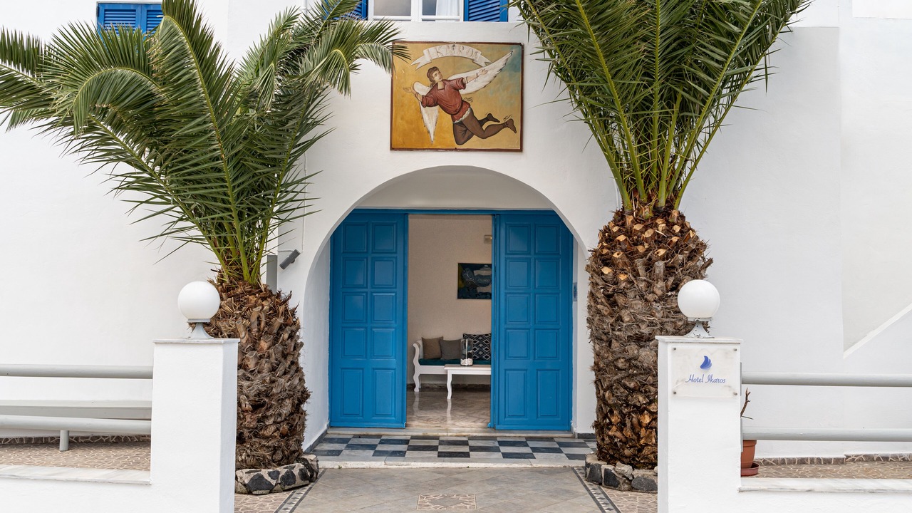 Photo of Buildings in Karterados