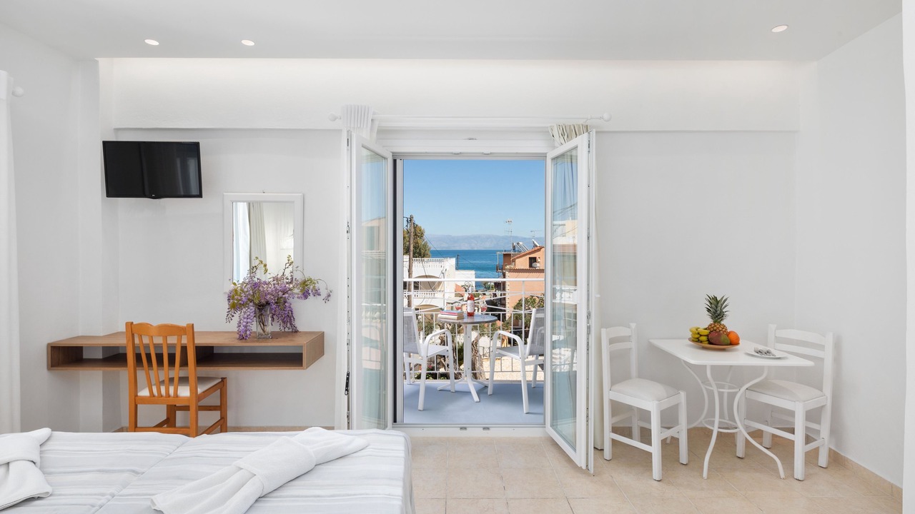 Photo of Patio Balcony in Benitses