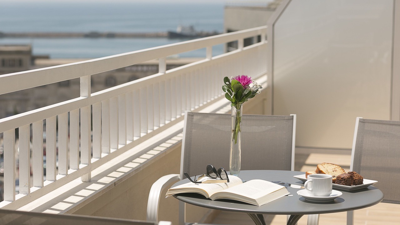 Photo of Patio Balcony in Ladadika