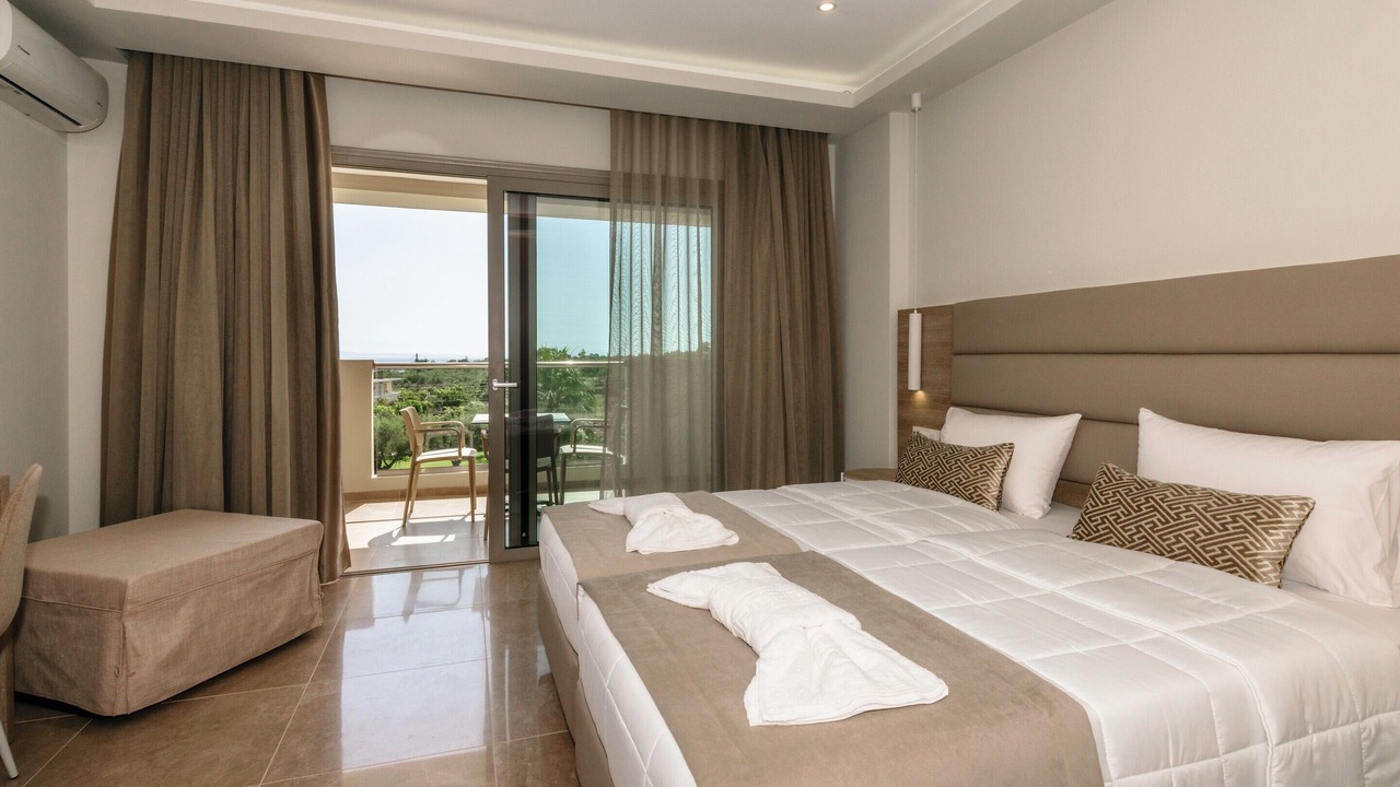 Photo of Bedroom in Amoudi