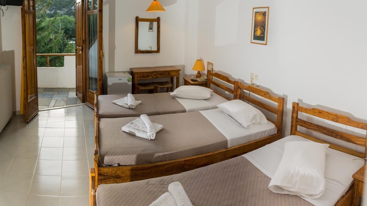 Photo of Bedroom in Omalos