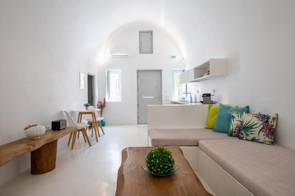 Photo of Bedroom in Exo Gonia