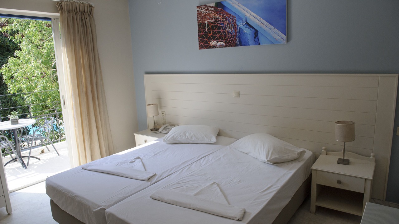 Photo of Bedroom in Panormos
