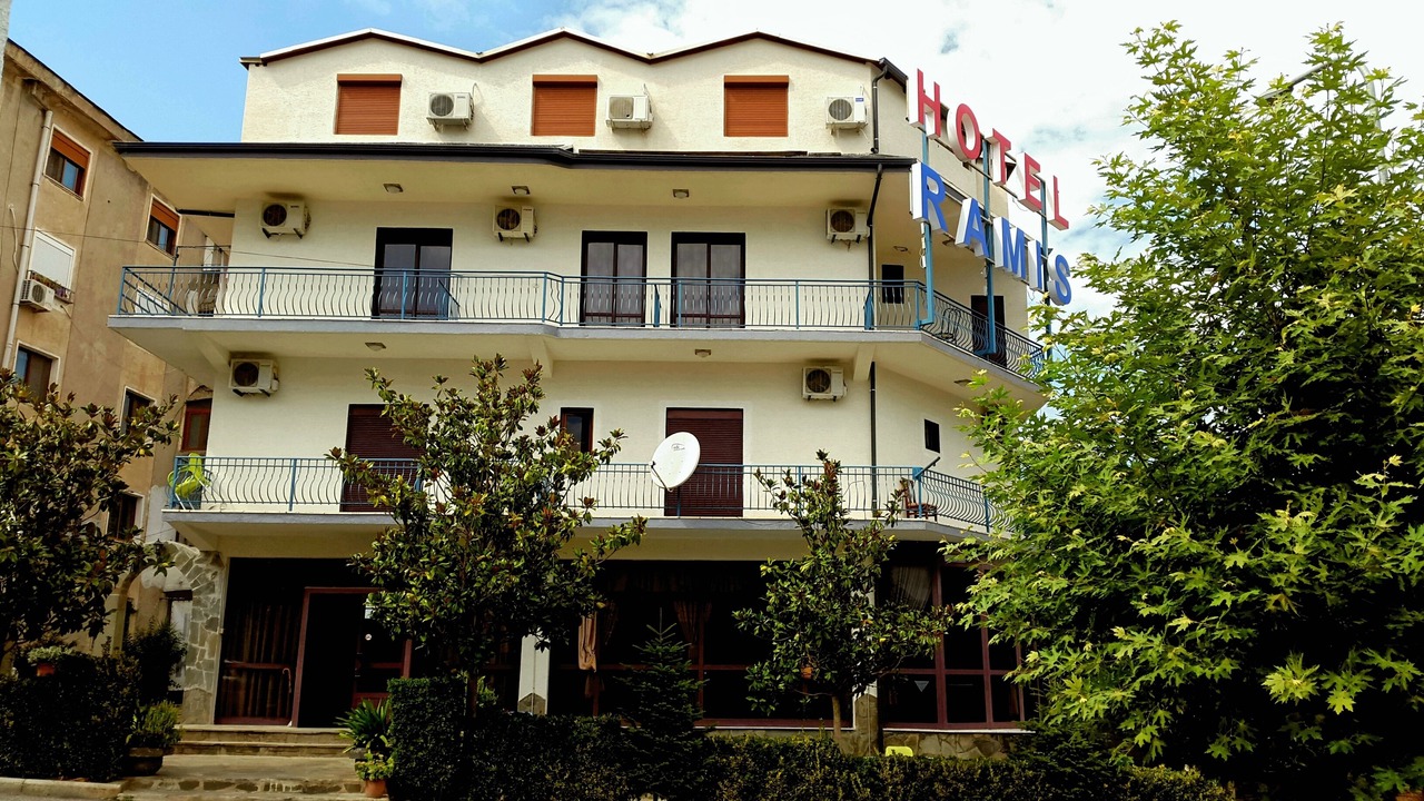Photo of Outdoor in Permet