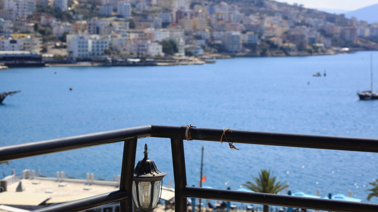 Photo of Patio Balcony in Qender
