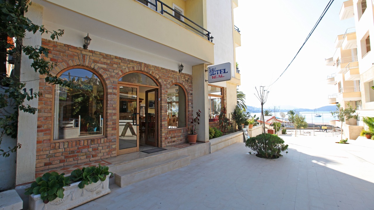 Photo of Outdoor in Qender