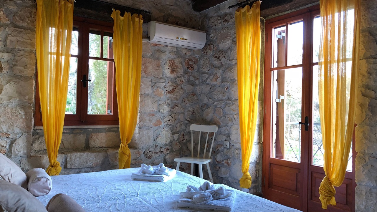 Photo of Others in Askos