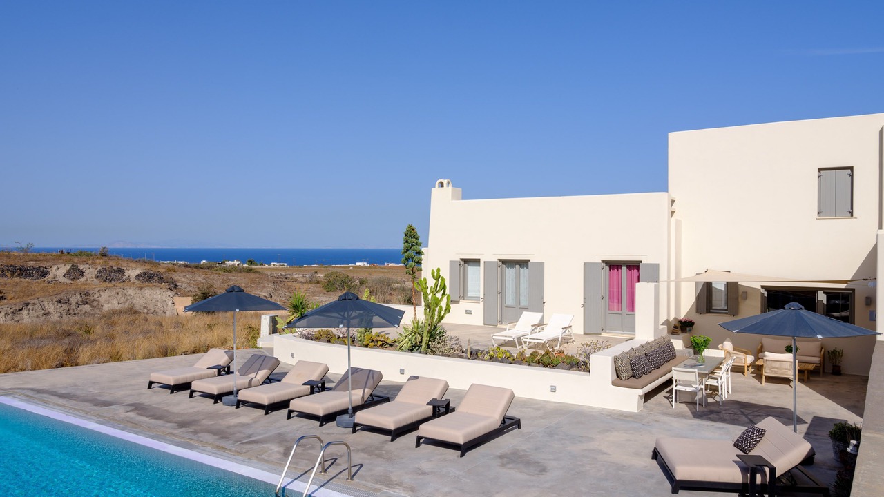 Photo of Outdoor in Fira