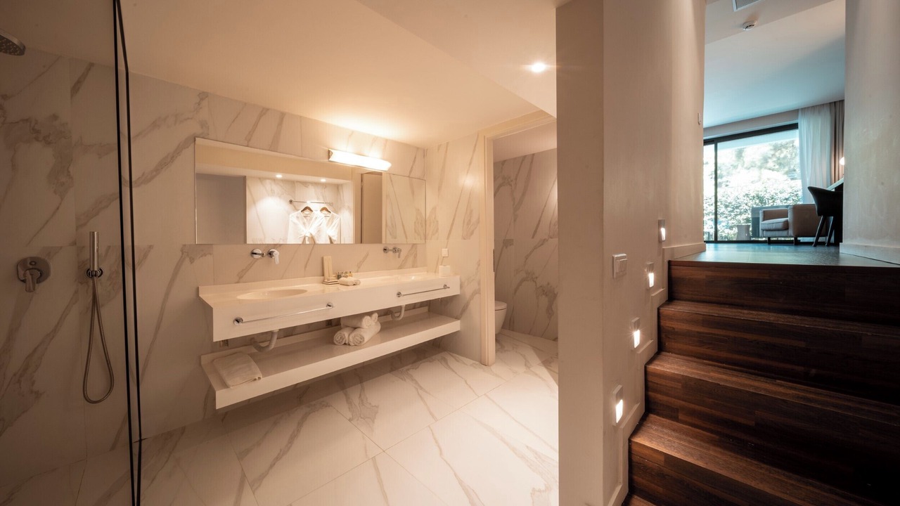 Photo of Bathroom in Vouliagmeni