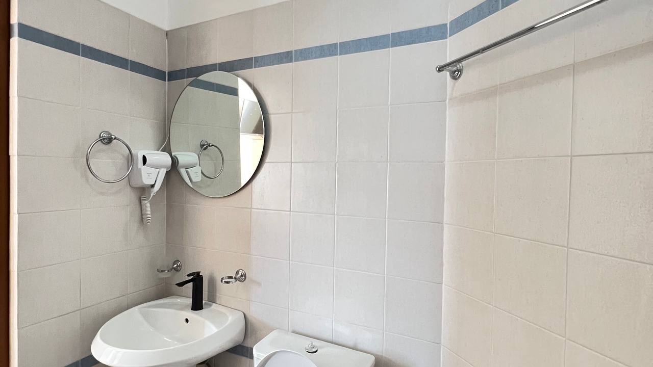 Photo of Bathroom in Qender