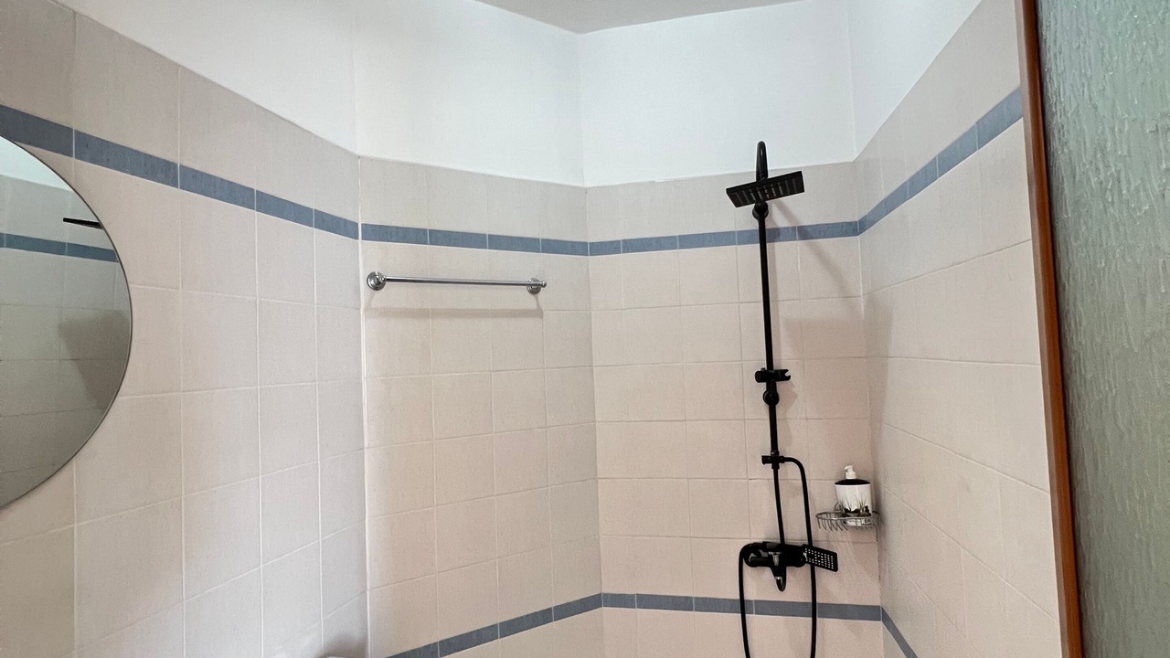 Photo of Bathroom in Qender