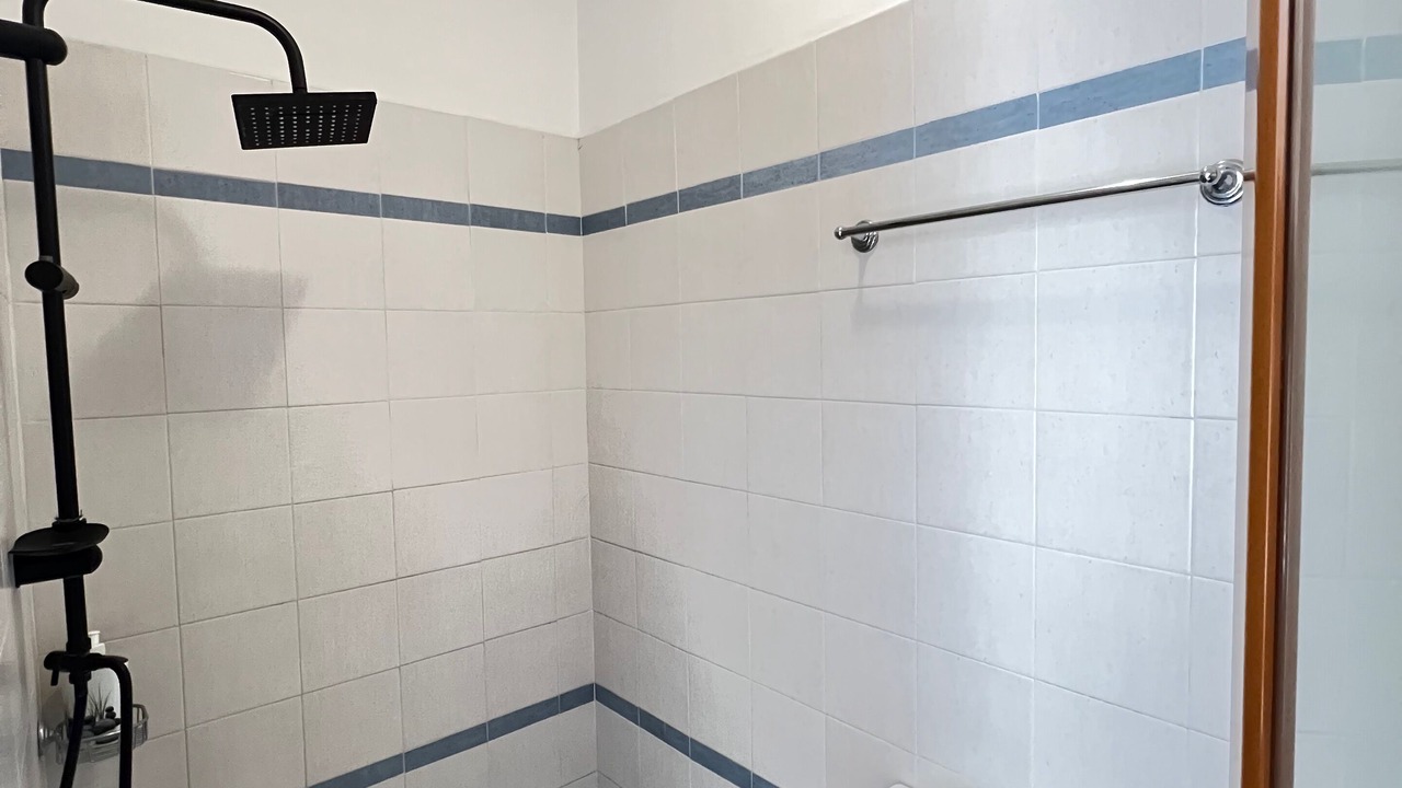 Photo of Bathroom in Qender