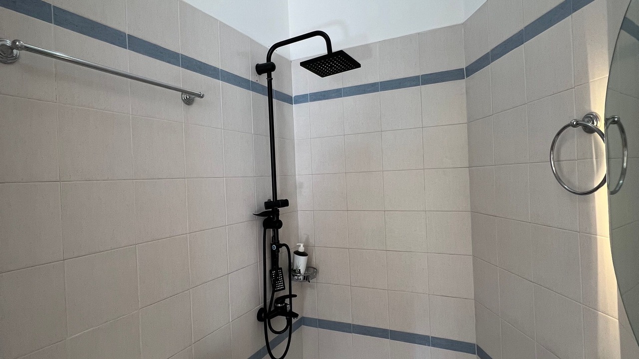 Photo of Bathroom in Qender
