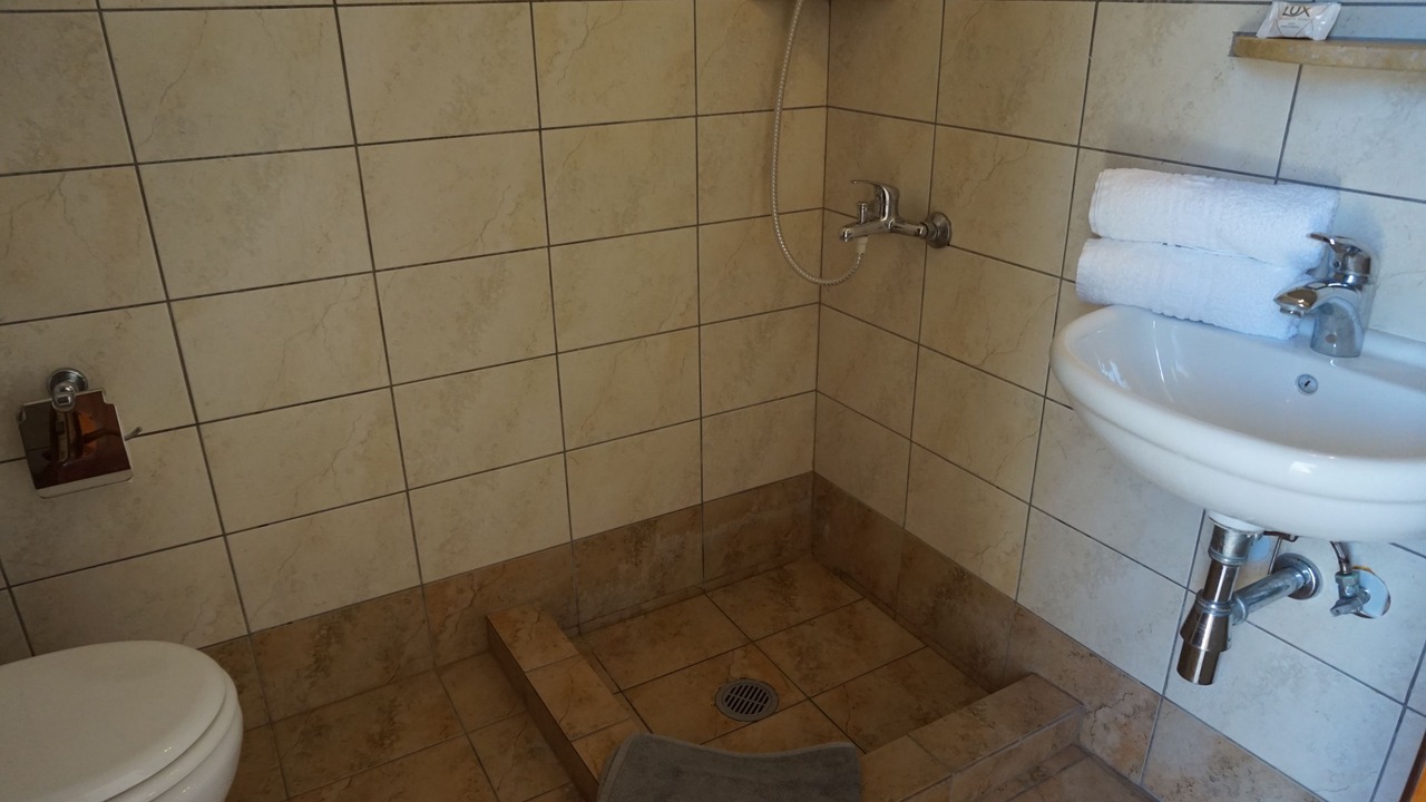 Photo of Bathroom in Scala