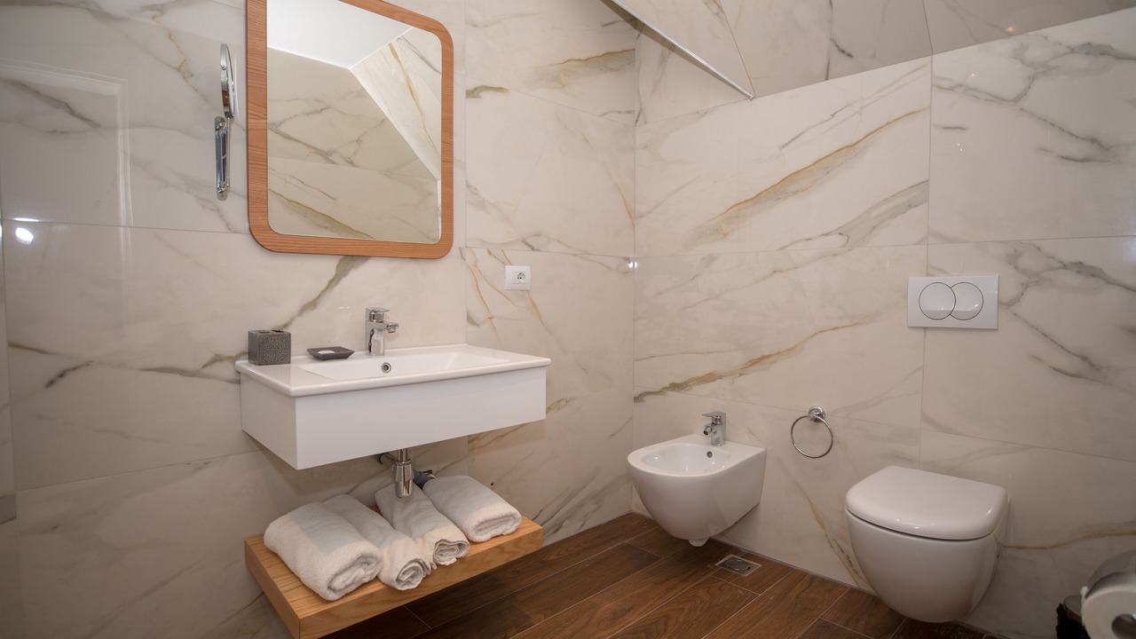 Photo of Bathroom in Preze