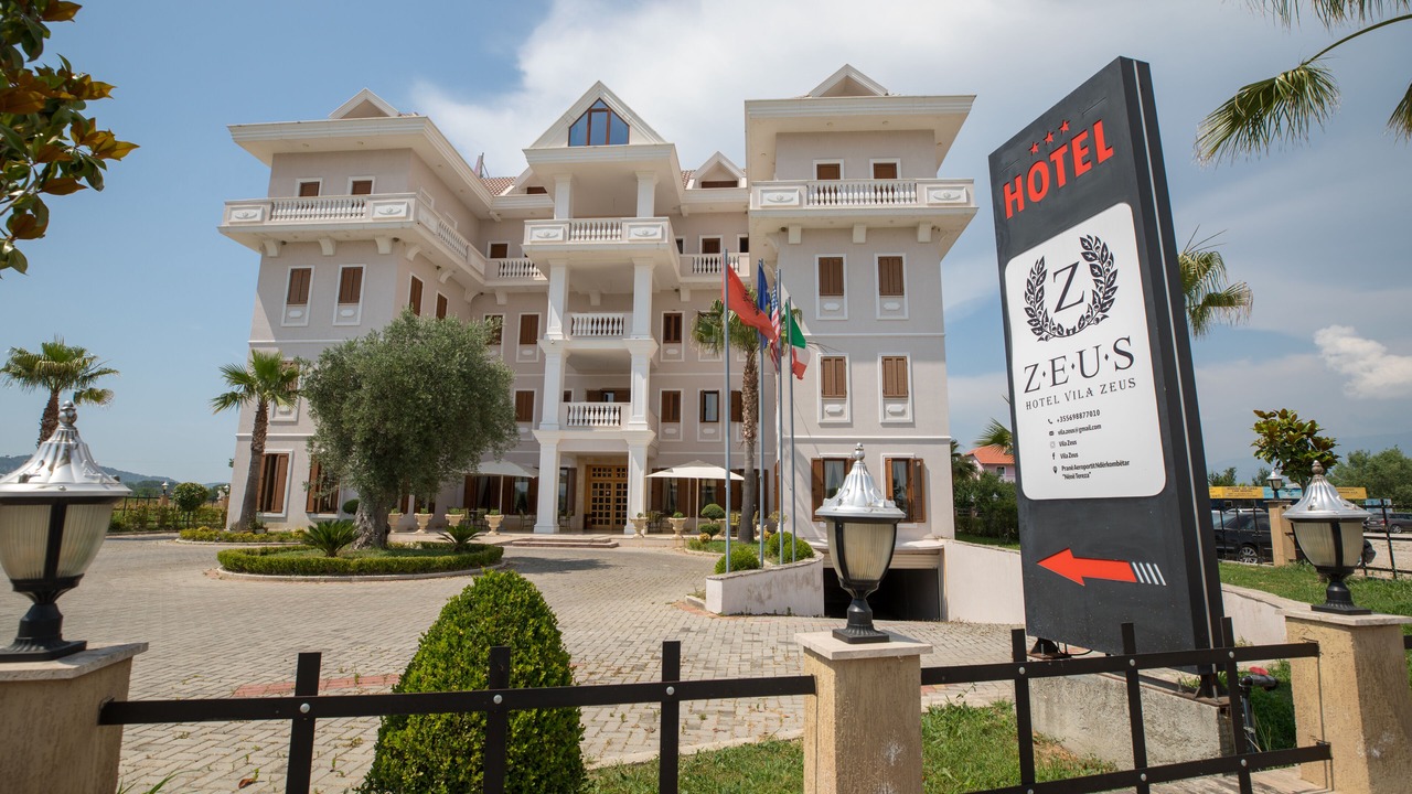 Photo of Outdoor in Preze
