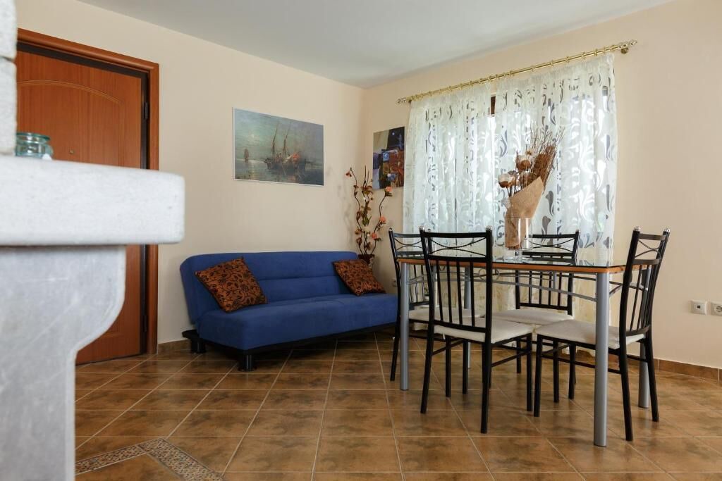 Photo of Livingroom in Paralio Astros