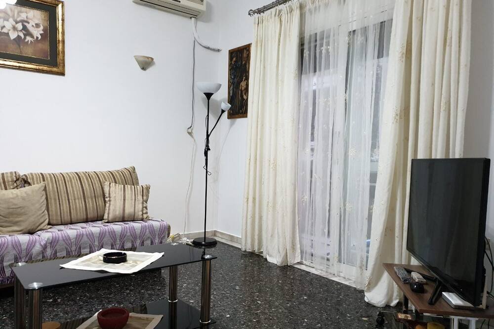 Photo of Livingroom in Nea Smirni