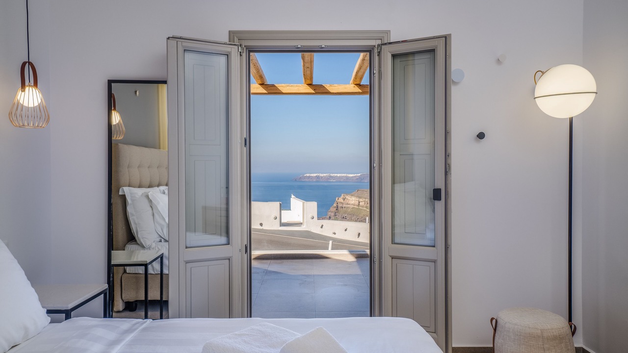 Photo of Bedroom in Santorini